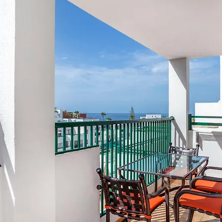Sunset Bay Club Apartahotel 3*