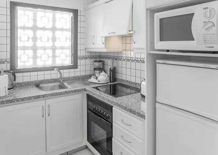 Sunset Bay Club 4* Costa Adeje (Tenerife)