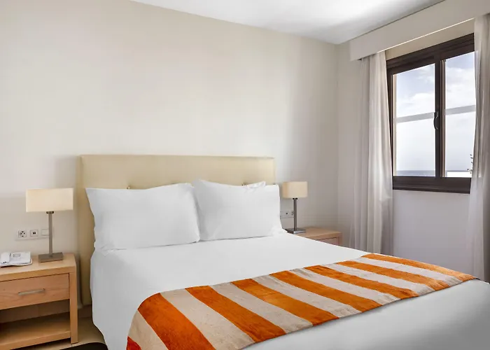 Sunset Bay Club Адехе