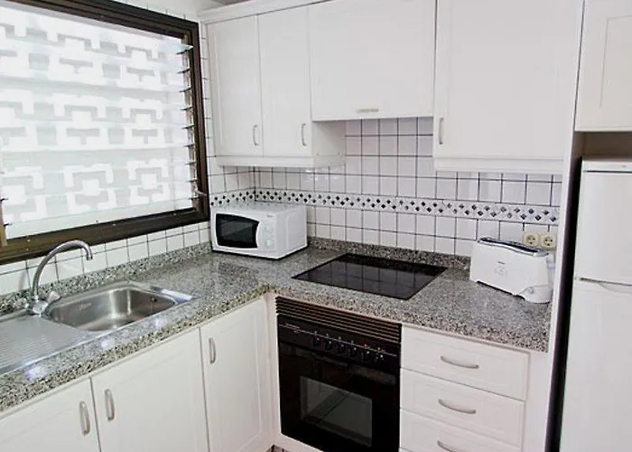 Sunset Bay Club Aparthotel