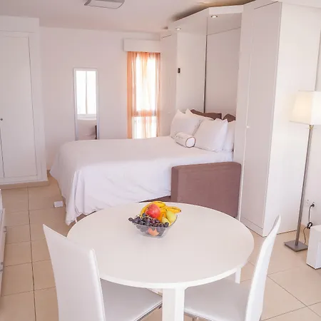 Sunset Bay Club Hotel apartamentowy 4*