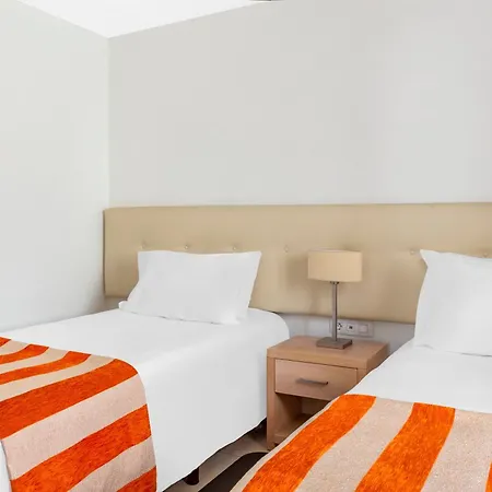 Sunset Bay Club 4*