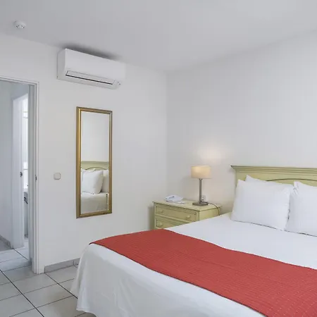 Lejlighedshotel Sunset Bay Club 4*