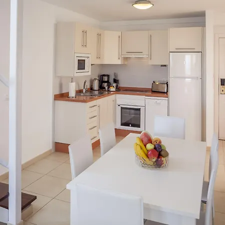 Sunset Bay Club Aparthotel 4*