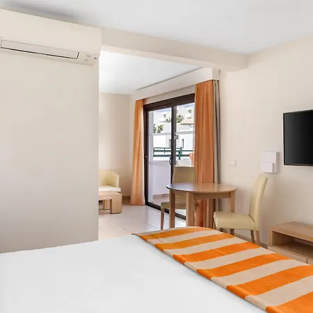 Sunset Bay Club Lejlighedshotel 4*