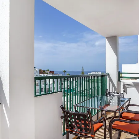 Sunset Bay Club Aparthotel