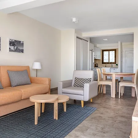 Sunset Bay Club Aparthotel