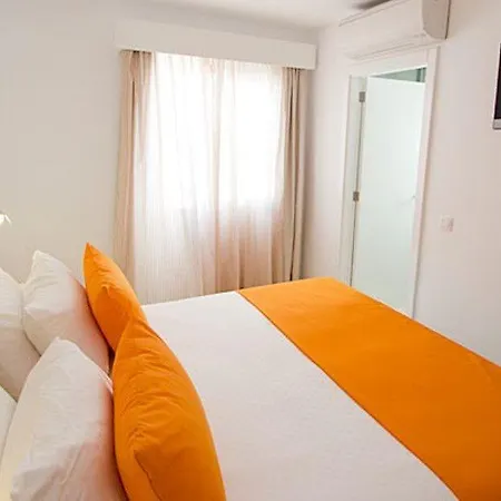 Sunset Bay Club Aparthotel 4*