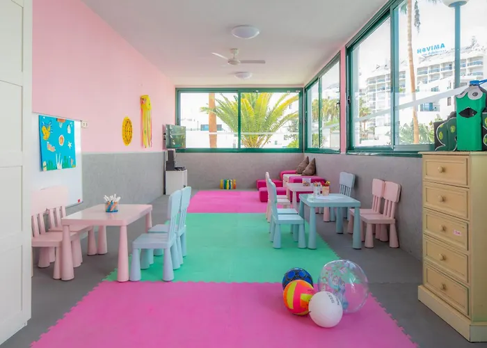 Sunset Bay Club Apartmanhotel