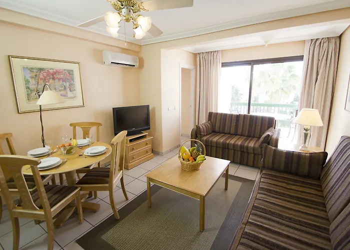 Sunset Bay Club شقة فندقية