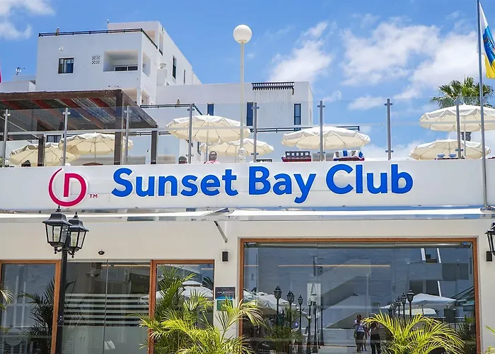 Sunset Bay Club מלון דירות אדחה