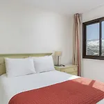 Sunset Bay Club Lejlighedshotel 4*