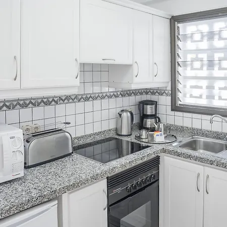 Sunset Bay Club Apart Otel 3*